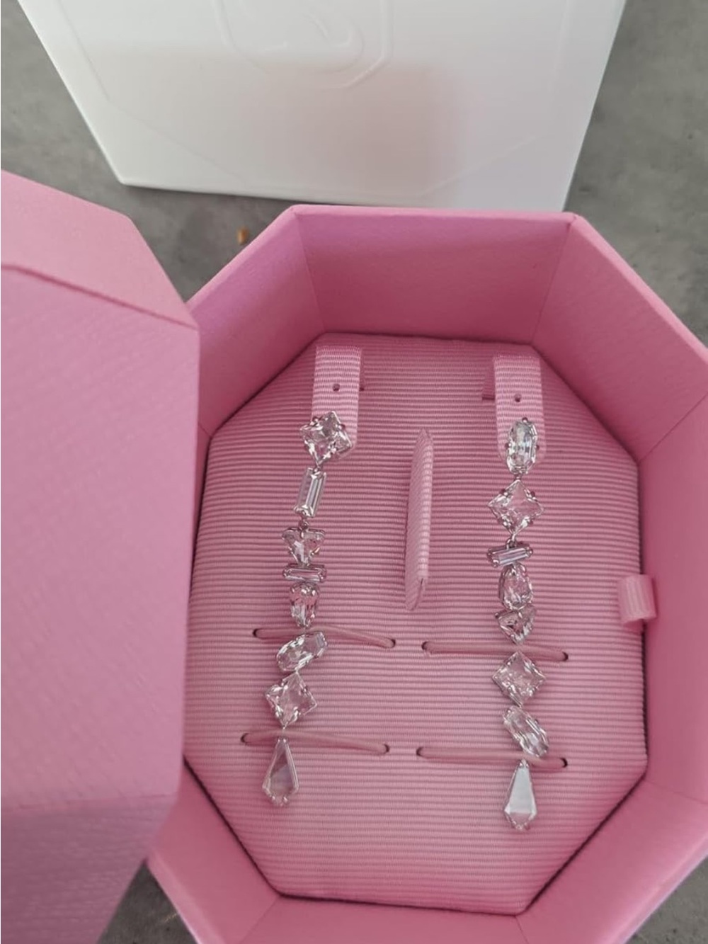 Swarovski Clear Multi-Shape Linear Mesmera Drop Earrings - New - Picture 8 of 8